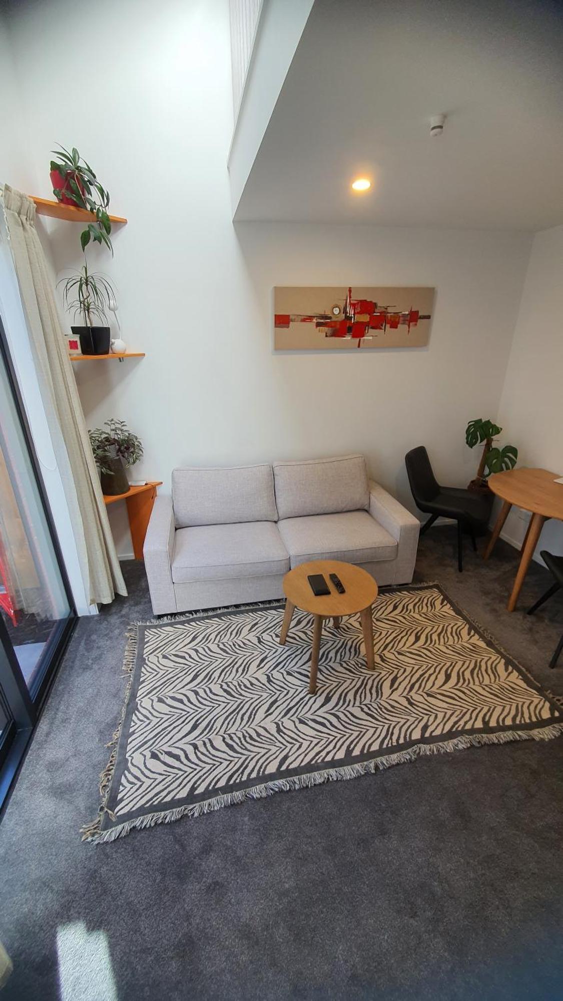 Modern Loft In Christchurch Cbd With Private Courtyard Экстерьер фото